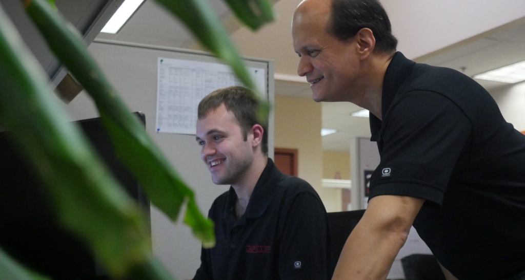 HR Cover (3) HR Cover (3)